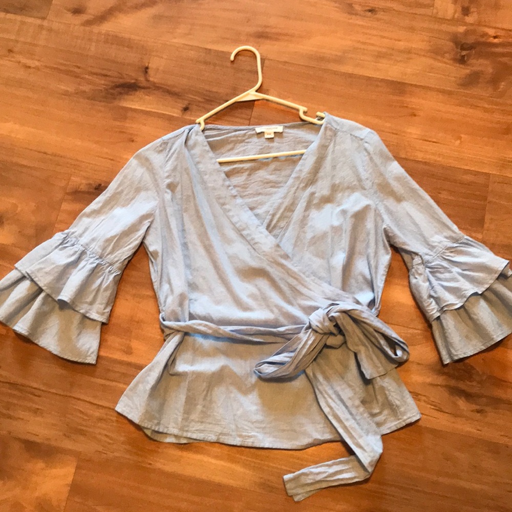 Tie-waist Top with Ruffled Sleeve
